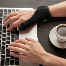 Cargar imagen en el visor de la galería, NUEVAS ! !<br> BRACOO TP33 Fulcrum<br>Estabilizador para el Pulgar